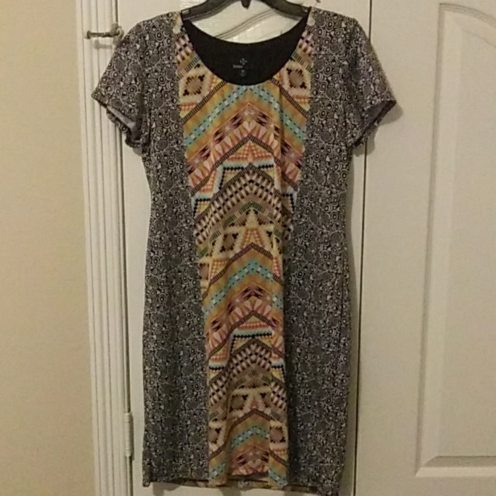 3 for $15 - Cute RONNI NICOLE Dress size 12